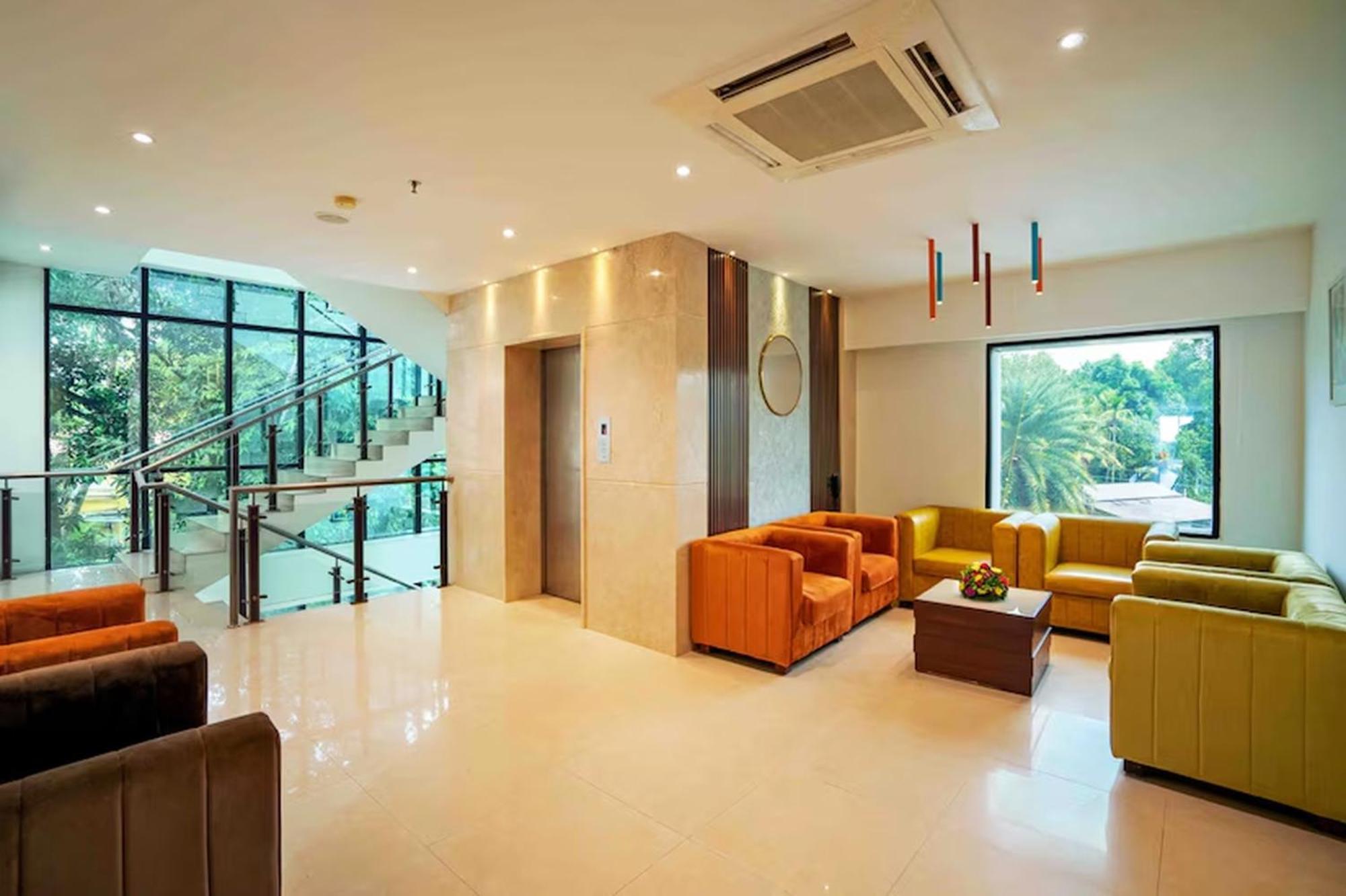 Hotel Hills Park Pathanāmthitta Exteriér fotografie