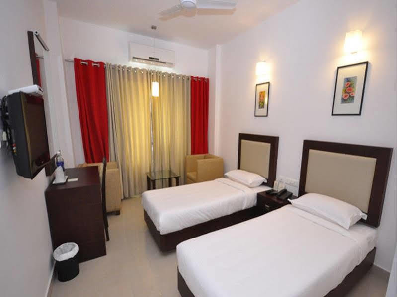 Hotel Hills Park Pathanāmthitta Exteriér fotografie